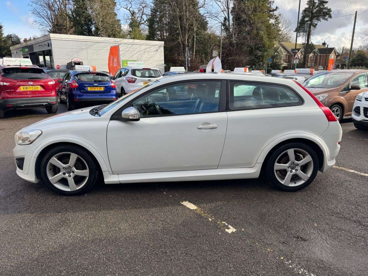 2011 VOLVO C30 2011 VOLVO C30