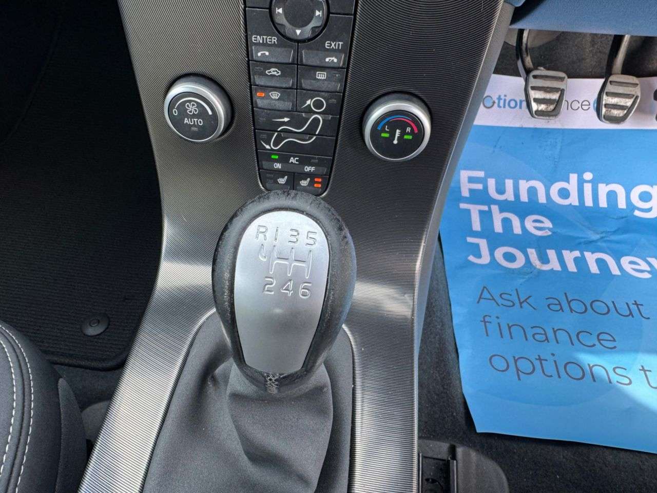 2011 VOLVO C30 2011 VOLVO C30