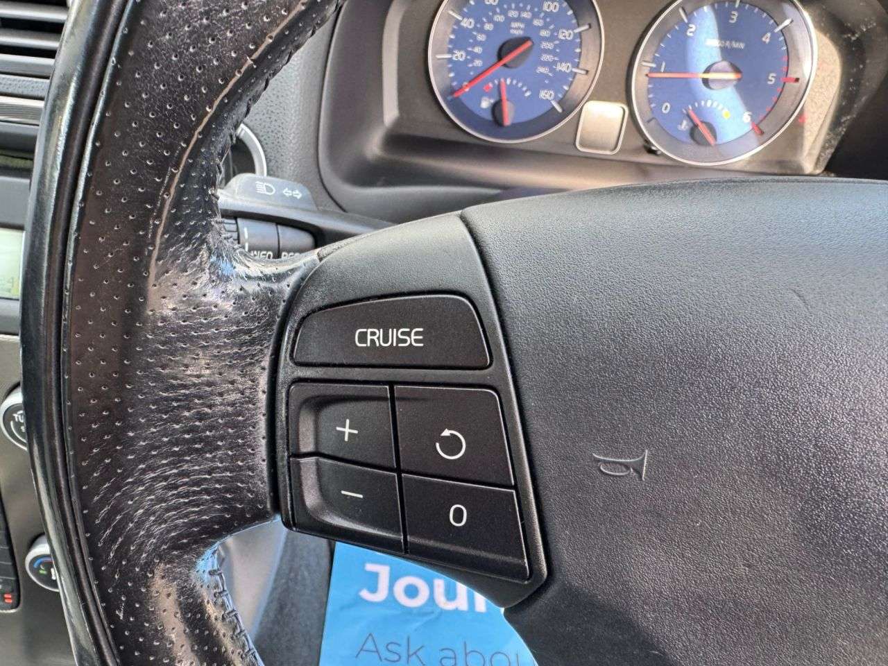 2011 VOLVO C30 2011 VOLVO C30