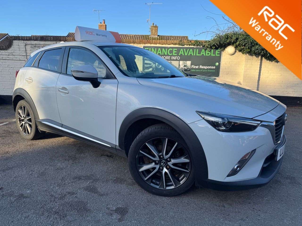 A 2017 MAZDA CX-3 1.5 SKYACTIV-D Sport Nav SUV 5dr Diesel Manual Euro 6 (s/s) (105 ps) WE WAN A 2017 MAZDA CX-3 1.5 SKYACTIV-D Sport Nav SUV 5dr Diesel Manual Euro 6 (s/s) (105 ps) WE WAN