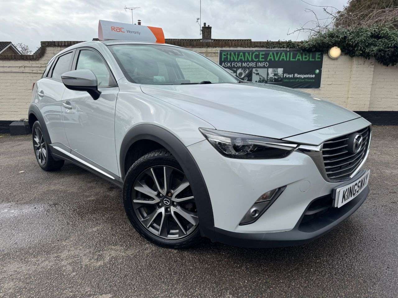 A 2017 MAZDA CX-3 1.5 SKYACTIV-D Sport Nav SUV 5dr Diesel Manual Euro 6 (s/s) (105 ps) WE WAN A 2017 MAZDA CX-3 1.5 SKYACTIV-D Sport Nav SUV 5dr Diesel Manual Euro 6 (s/s) (105 ps) WE WAN