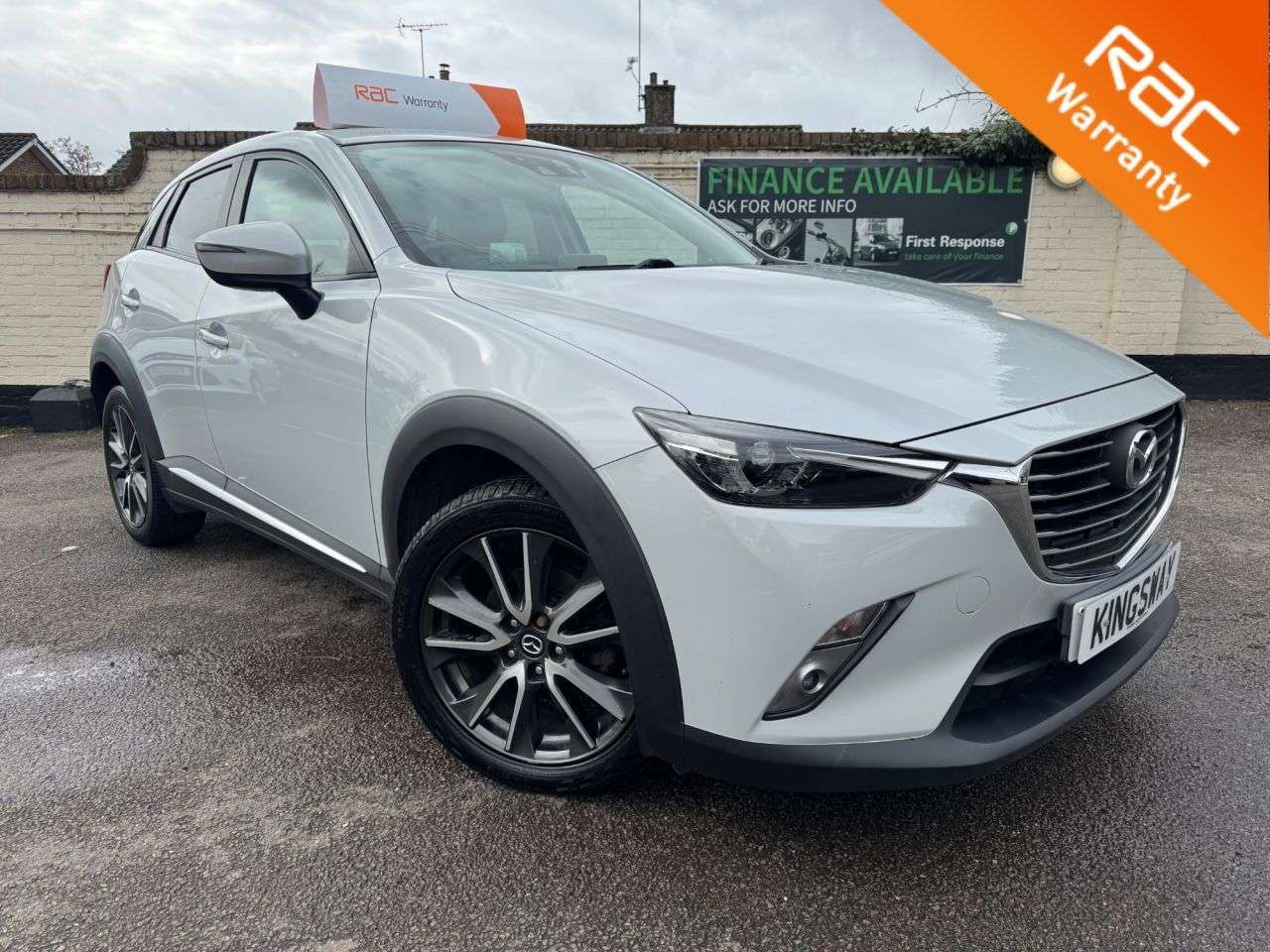 A 2017 MAZDA CX-3 1.5 SKYACTIV-D Sport Nav SUV 5dr Diesel Manual Euro 6 (s/s) (105 ps) WE WAN A 2017 MAZDA CX-3 1.5 SKYACTIV-D Sport Nav SUV 5dr Diesel Manual Euro 6 (s/s) (105 ps) WE WAN