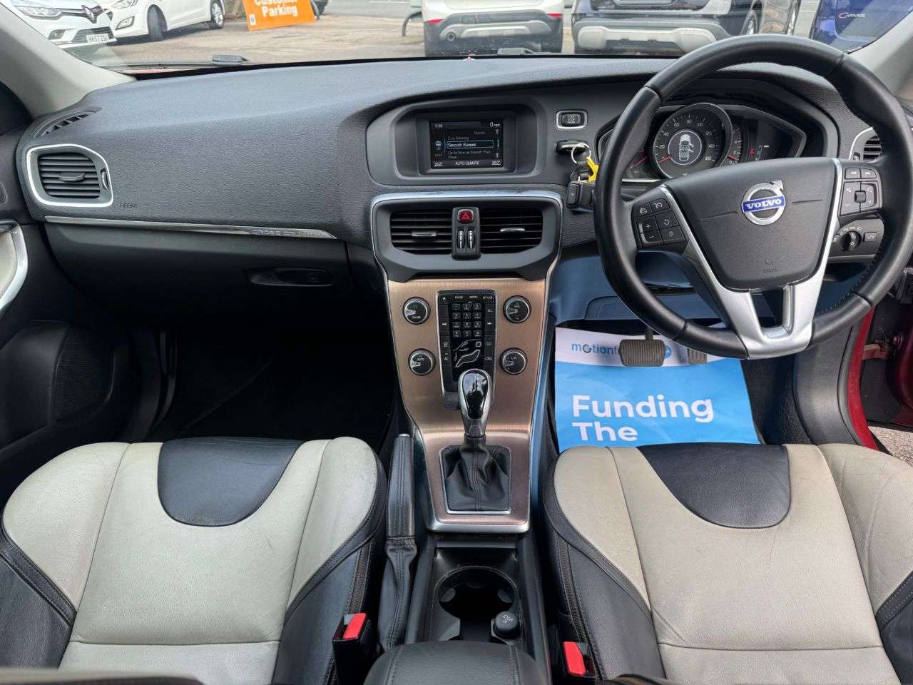 2014 VOLVO V40 CROSS COUNTRY 2014 VOLVO V40 CROSS COUNTRY