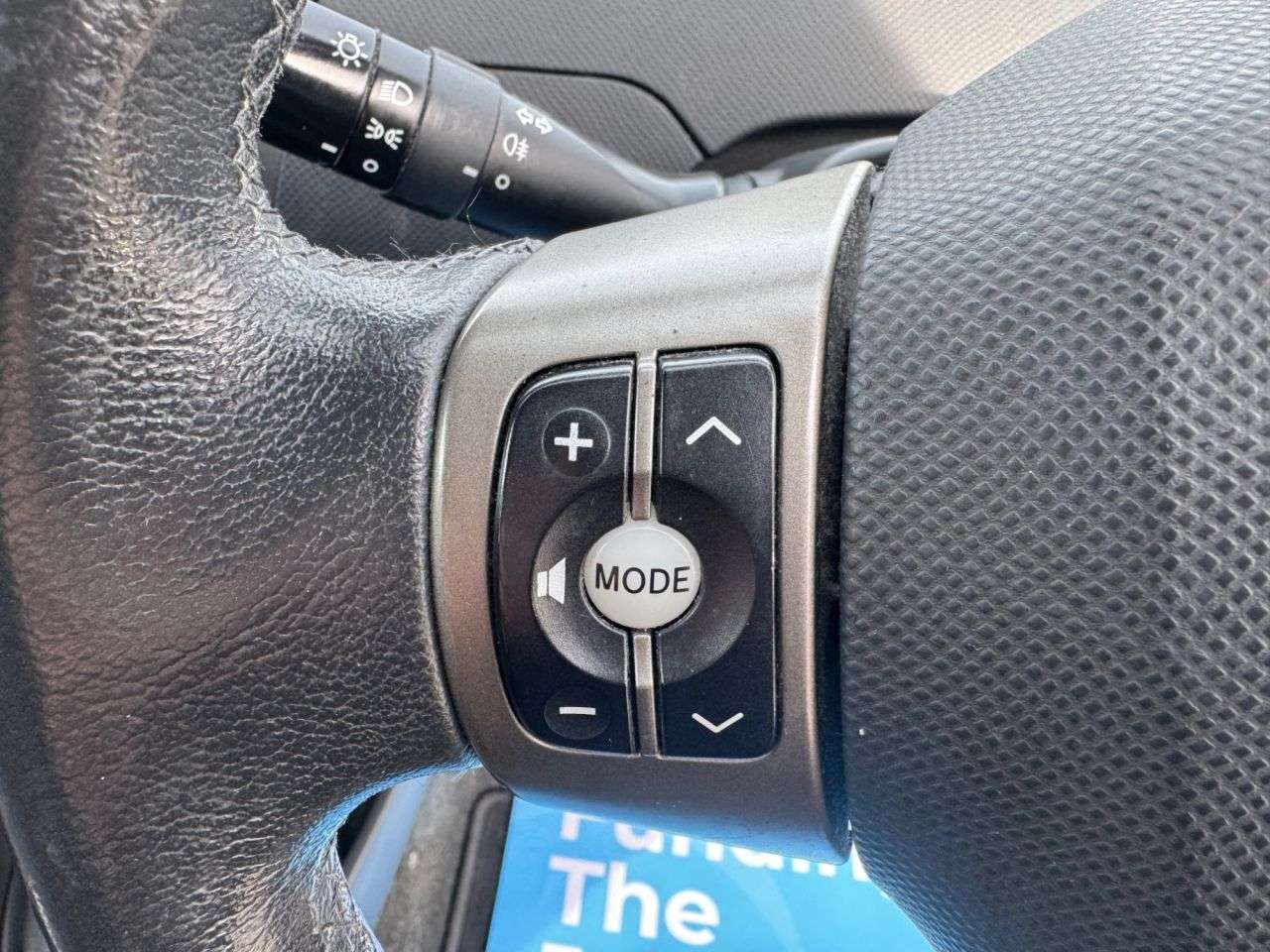 2010 TOYOTA YARIS 2010 TOYOTA YARIS