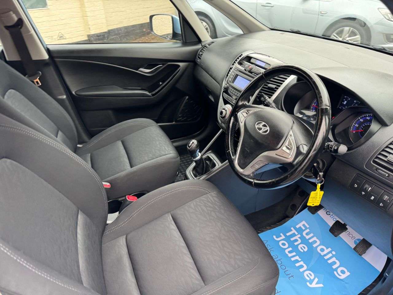 2015 HYUNDAI IX20 2015 HYUNDAI IX20