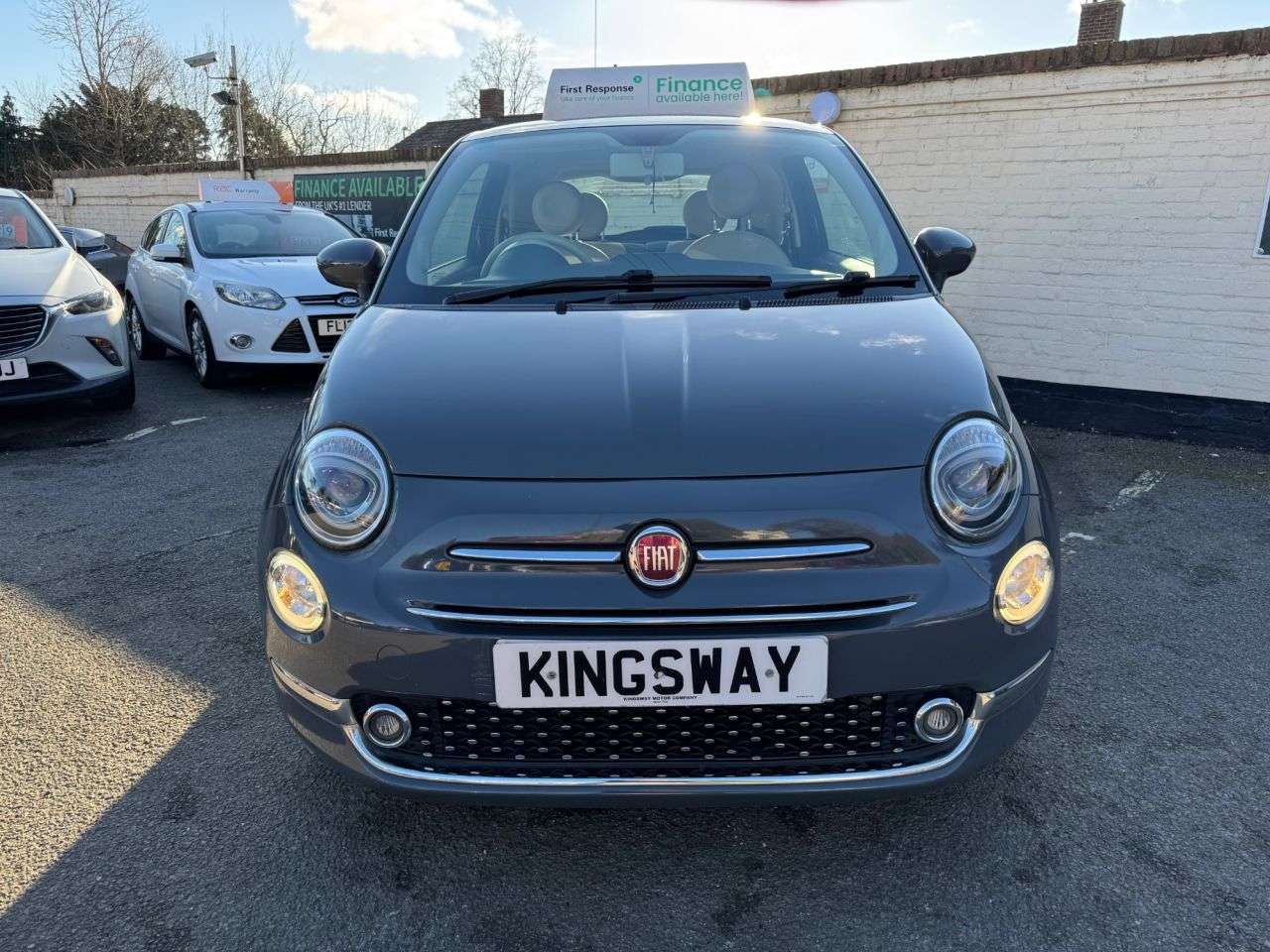 A 2016 FIAT 500 1.2 Lounge Hatchback 3dr Petrol Manual Euro 6 (s/s) (69 bhp) A 2016 FIAT 500 1.2 Lounge Hatchback 3dr Petrol Manual Euro 6 (s/s) (69 bhp)