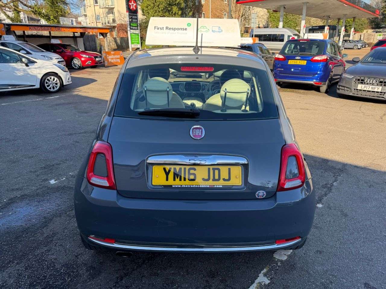 2016 FIAT 500 2016 FIAT 500