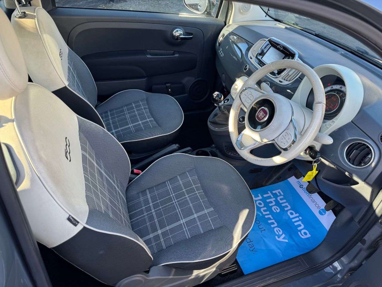 2016 FIAT 500 2016 FIAT 500