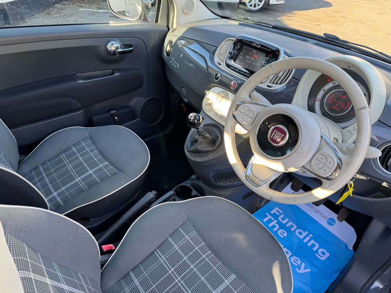 2016 FIAT 500 2016 FIAT 500