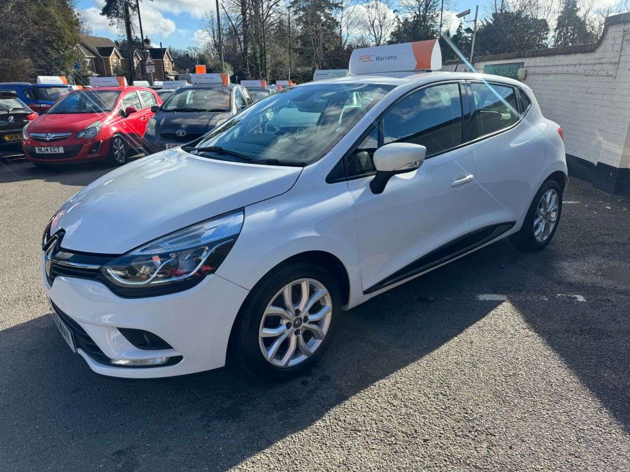 2018 RENAULT CLIO 2018 RENAULT CLIO
