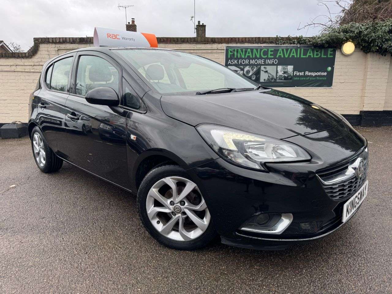 A 2018 VAUXHALL CORSA 1.4i ecoTEC SRi Hatchback 5dr Petrol Manual Euro 6 (90 ps) A 2018 VAUXHALL CORSA 1.4i ecoTEC SRi Hatchback 5dr Petrol Manual Euro 6 (90 ps)