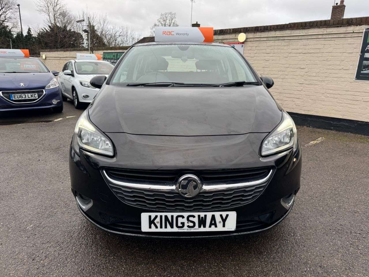 A 2018 VAUXHALL CORSA 1.4i ecoTEC SRi Hatchback 5dr Petrol Manual Euro 6 (90 ps) A 2018 VAUXHALL CORSA 1.4i ecoTEC SRi Hatchback 5dr Petrol Manual Euro 6 (90 ps)