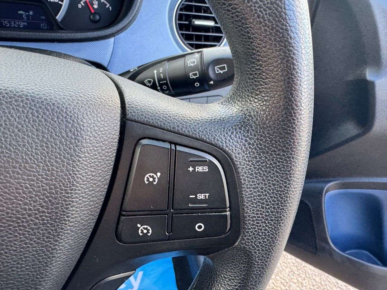 2016 HYUNDAI I10 2016 HYUNDAI I10