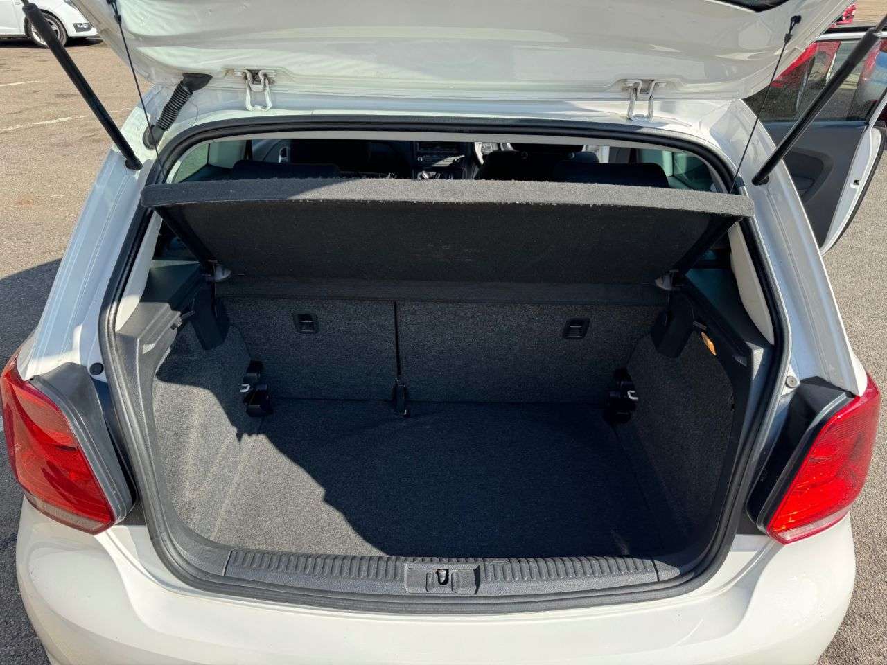 2011 VOLKSWAGEN POLO 2011 VOLKSWAGEN POLO