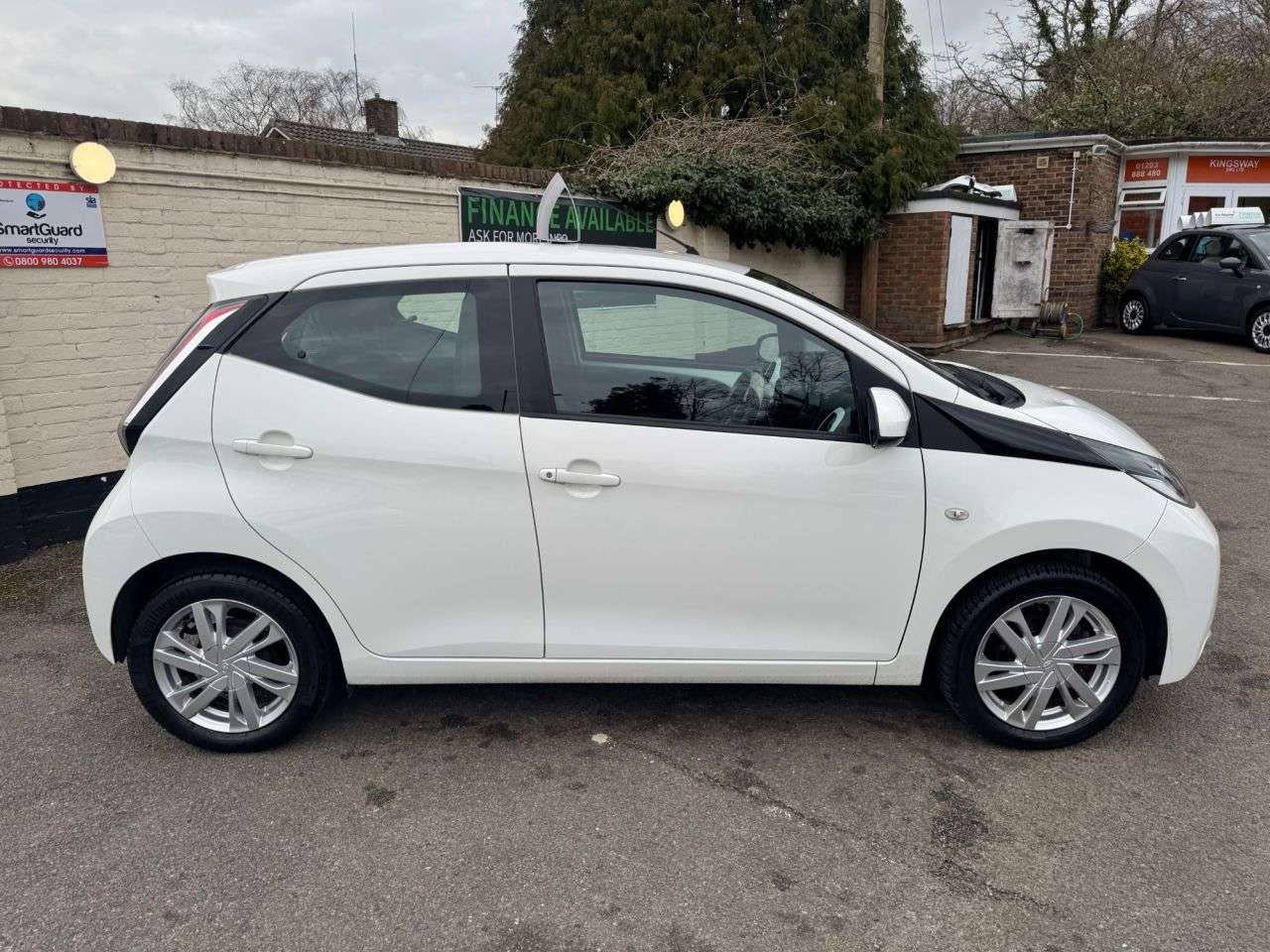 2016 TOYOTA AYGO 2016 TOYOTA AYGO