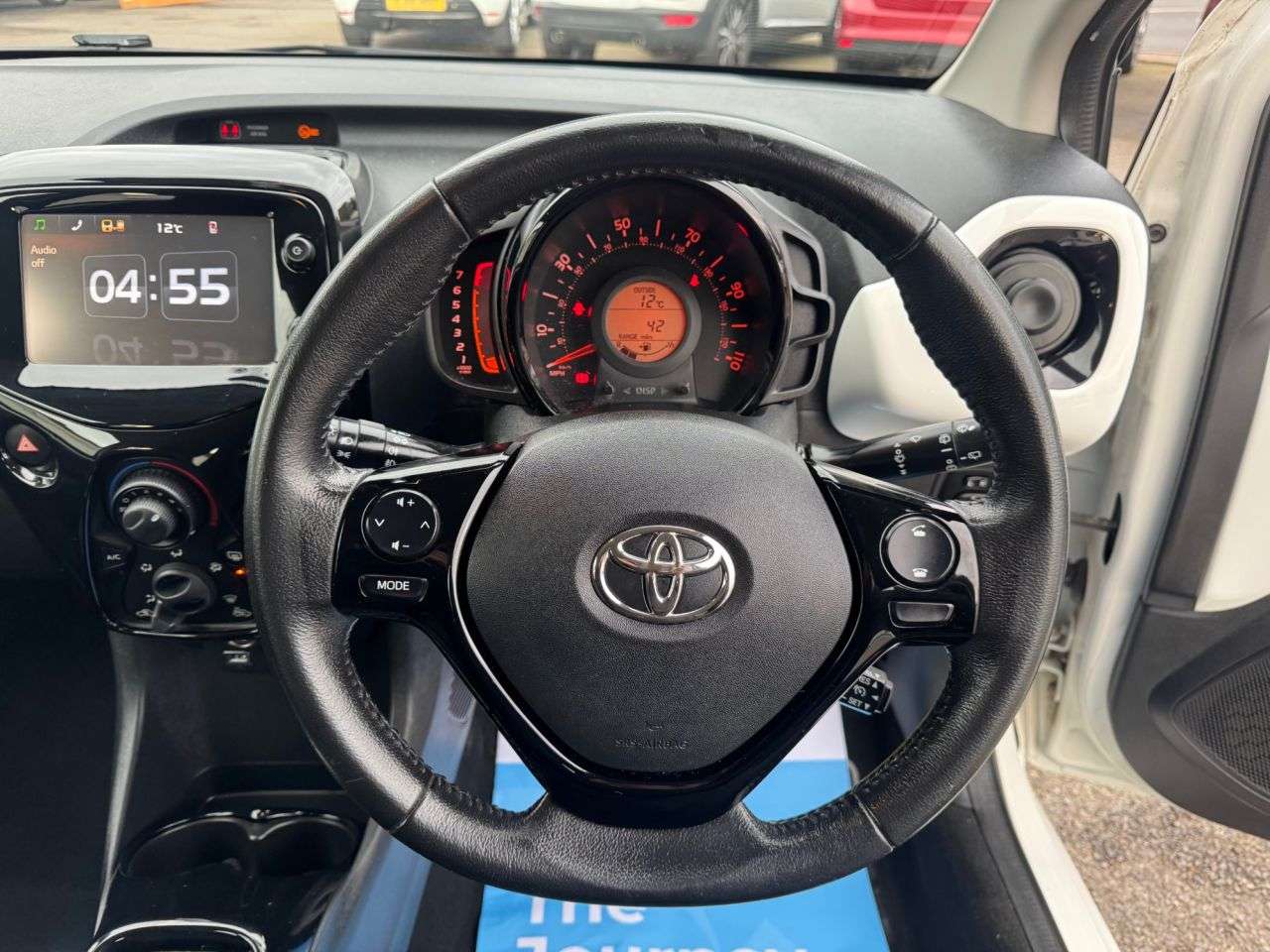 2016 TOYOTA AYGO 2016 TOYOTA AYGO