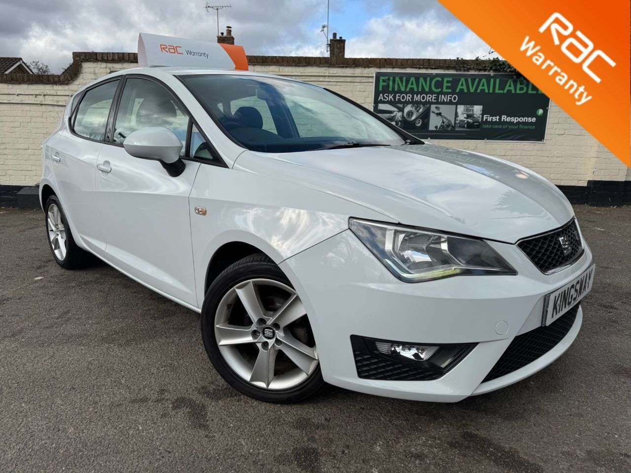A 2017 SEAT IBIZA 1.2 TSI FR Hatchback 5dr Petrol Manual Euro 6 (90 ps) A 2017 SEAT IBIZA 1.2 TSI FR Hatchback 5dr Petrol Manual Euro 6 (90 ps)