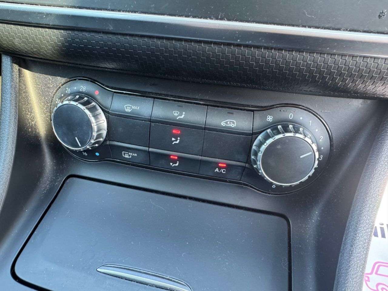 2015 MERCEDES-BENZ A-CLASS 2015 MERCEDES-BENZ A-CLASS