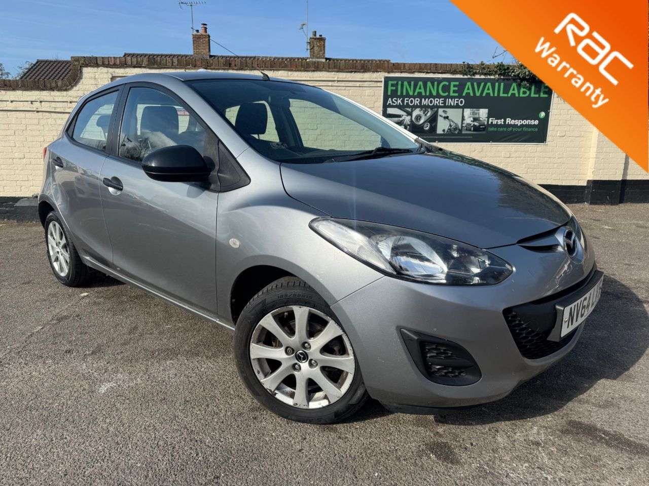 A 2014 MAZDA MAZDA2 1.3 SE Hatchback 5dr Petrol Manual Euro 5 (a/c) (75 ps) 6 MONTHS RAC WARRAN A 2014 MAZDA MAZDA2 1.3 SE Hatchback 5dr Petrol Manual Euro 5 (a/c) (75 ps) 6 MONTHS RAC WARRAN