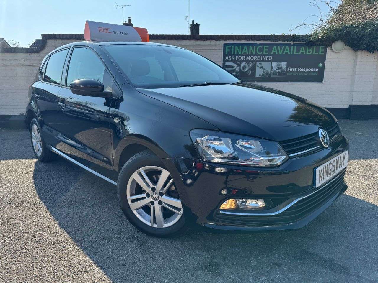 A 2016 VOLKSWAGEN POLO 1.0 BlueMotion Tech Match Hatchback 5dr Petrol Manual Euro 6 (s/s) (75 ps) A 2016 VOLKSWAGEN POLO 1.0 BlueMotion Tech Match Hatchback 5dr Petrol Manual Euro 6 (s/s) (75 ps)
