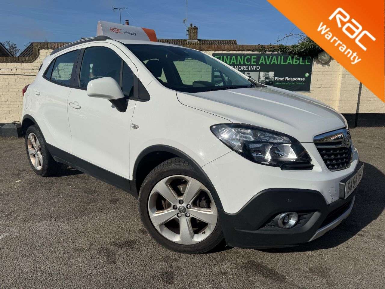 A 2015 VAUXHALL MOKKA 1.6 Tech Line SUV 5dr Petrol Manual 2WD Euro 5 (s/s) (115 ps) 6 MONTHS RAC A 2015 VAUXHALL MOKKA 1.6 Tech Line SUV 5dr Petrol Manual 2WD Euro 5 (s/s) (115 ps) 6 MONTHS RAC