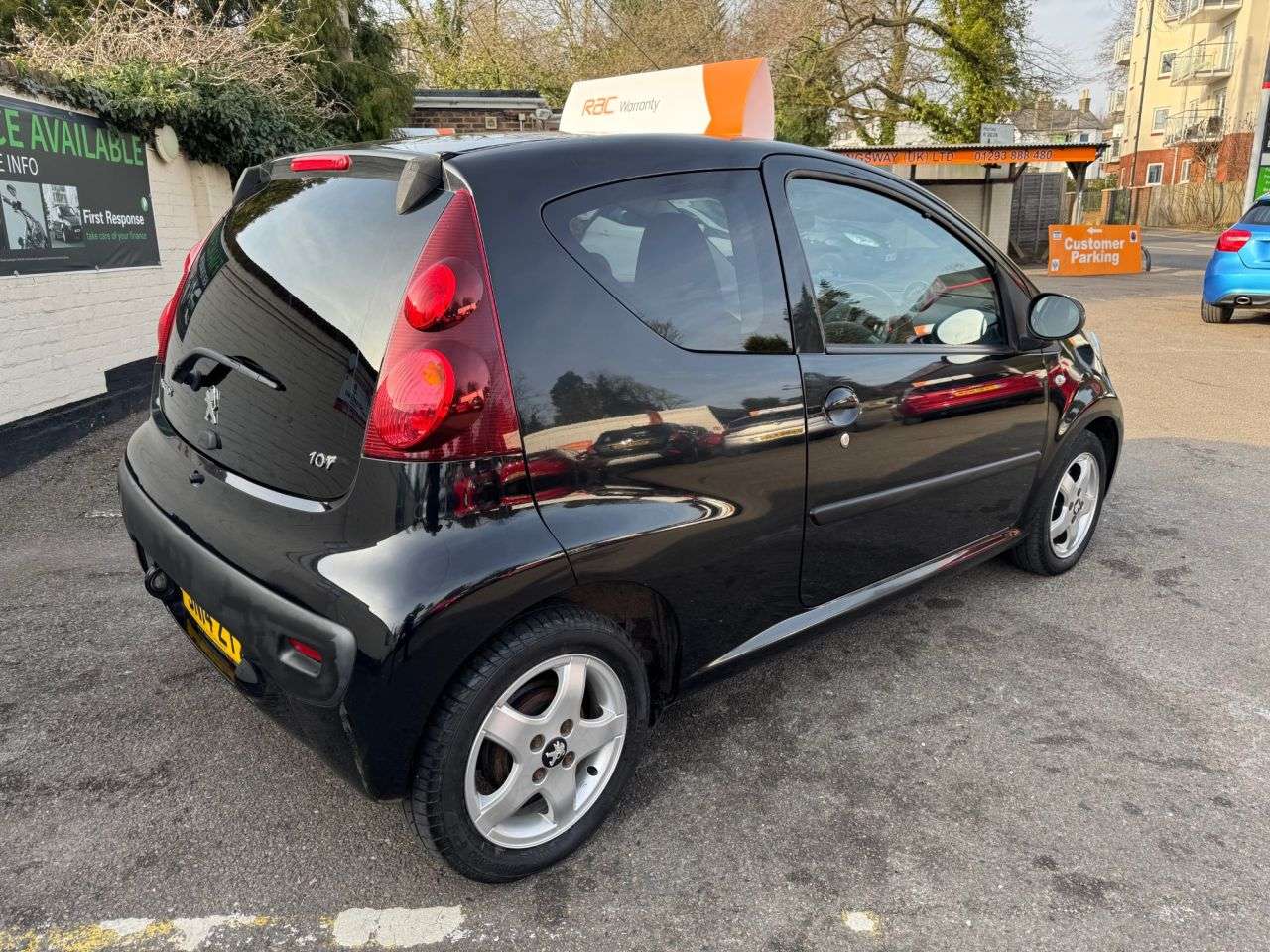 2014 PEUGEOT 107 2014 PEUGEOT 107