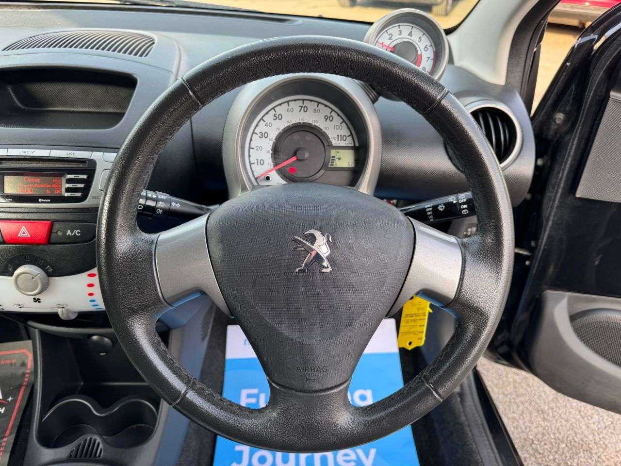 2014 PEUGEOT 107 2014 PEUGEOT 107