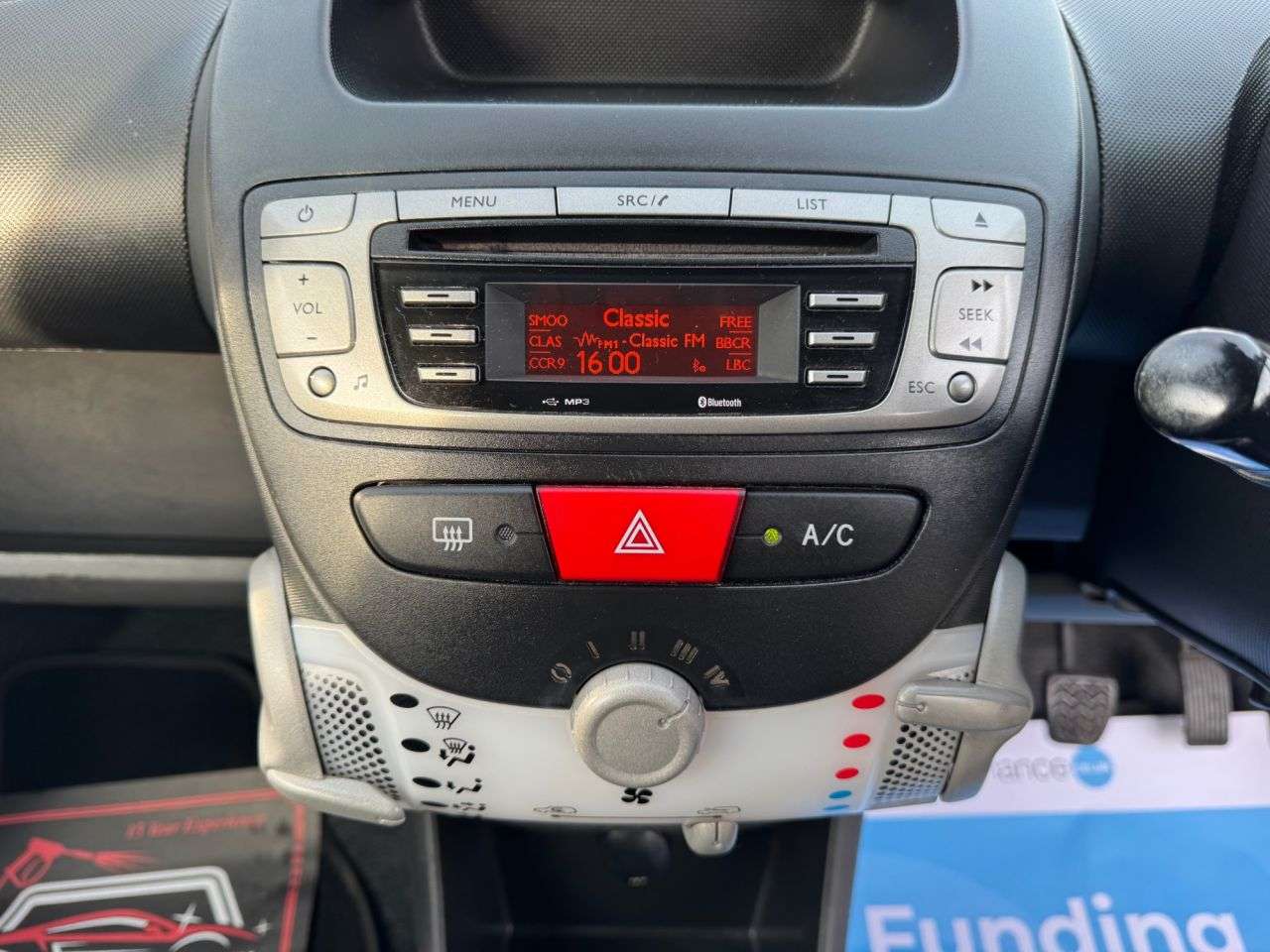 2014 PEUGEOT 107 2014 PEUGEOT 107