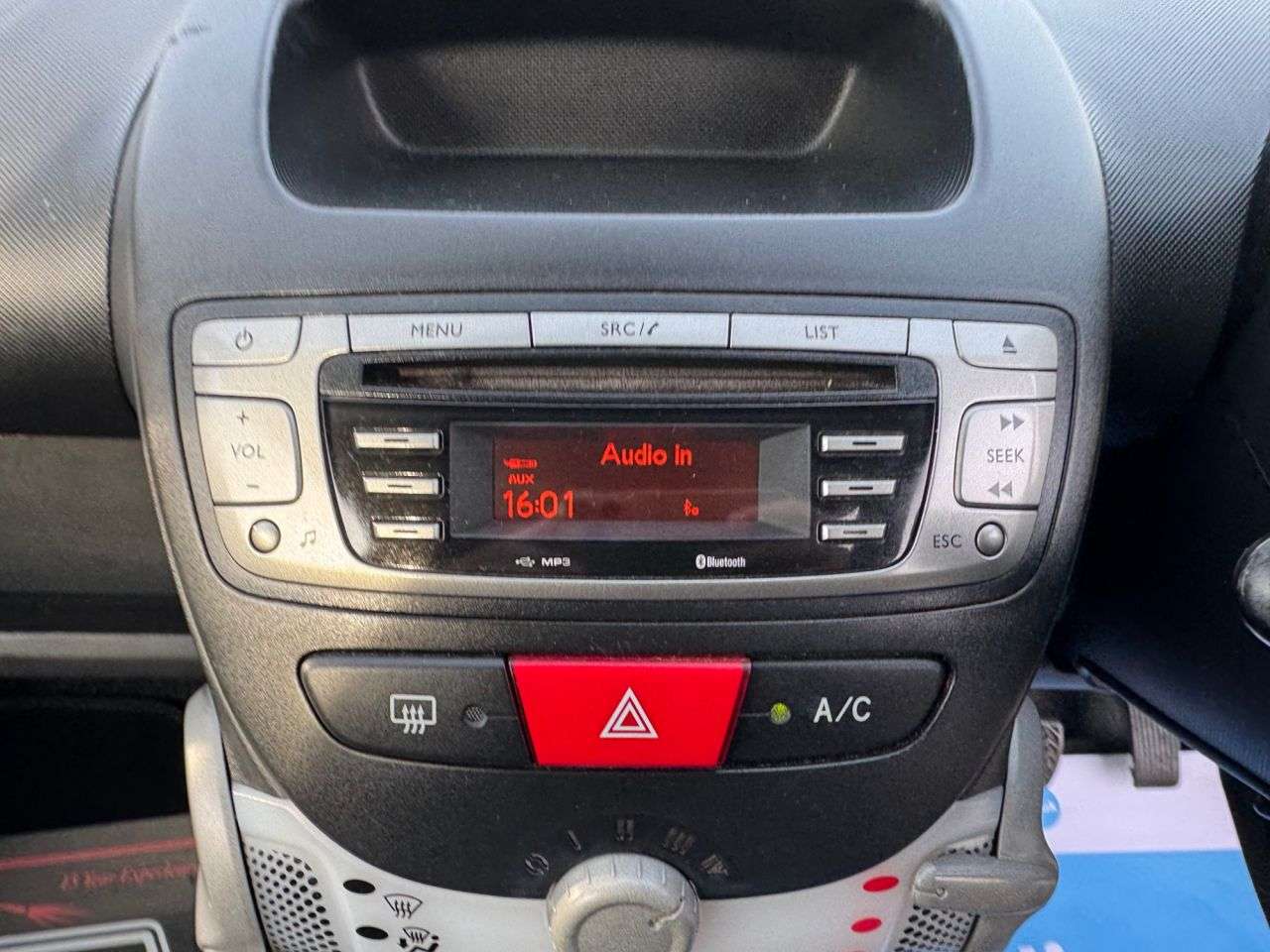 2014 PEUGEOT 107 2014 PEUGEOT 107