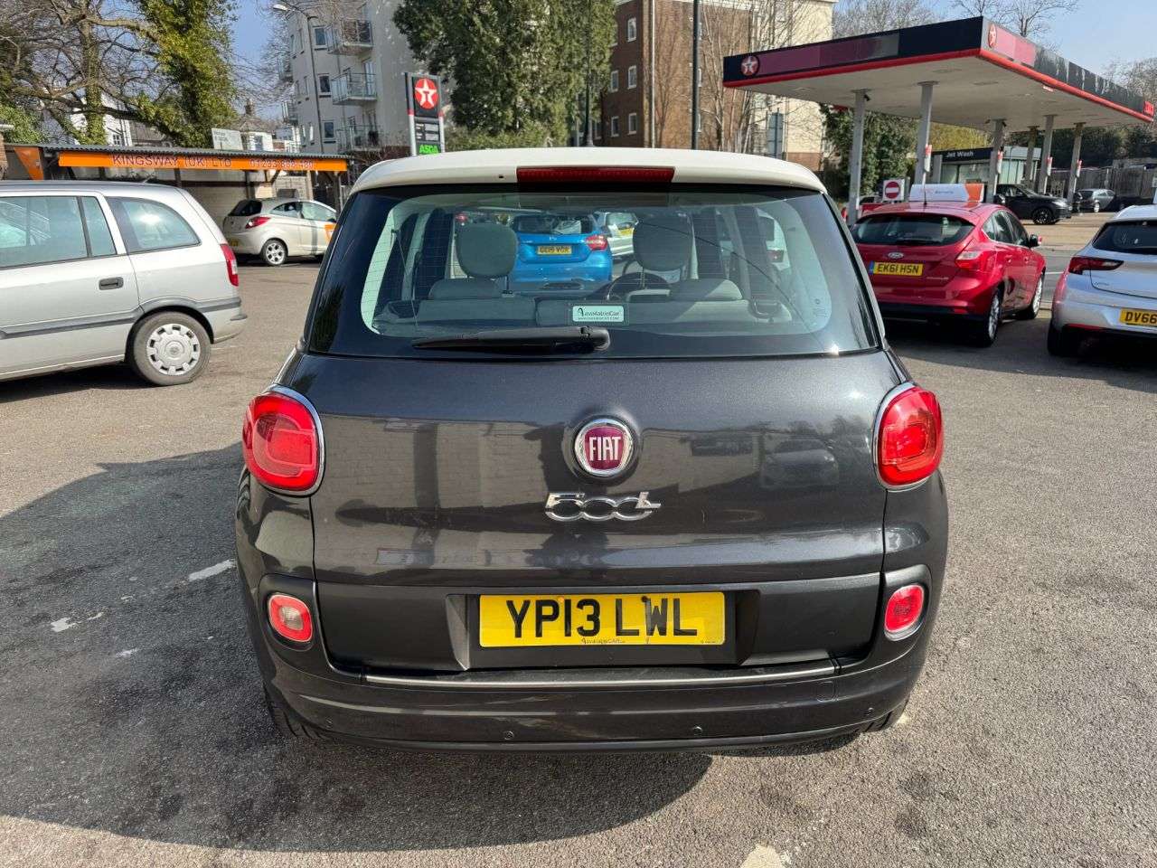 2013 FIAT 500L 2013 FIAT 500L