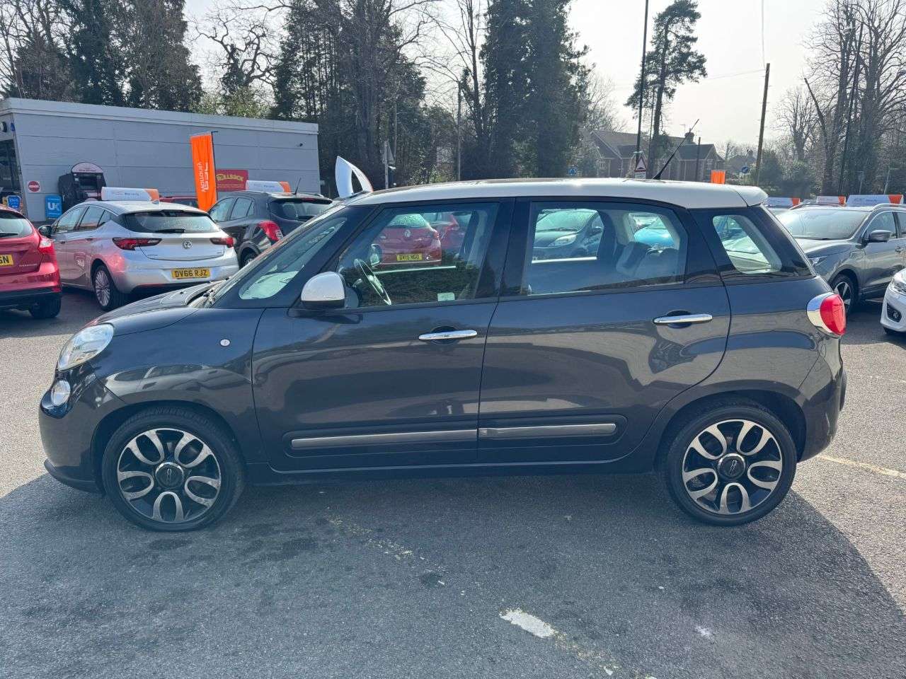 2013 FIAT 500L 2013 FIAT 500L