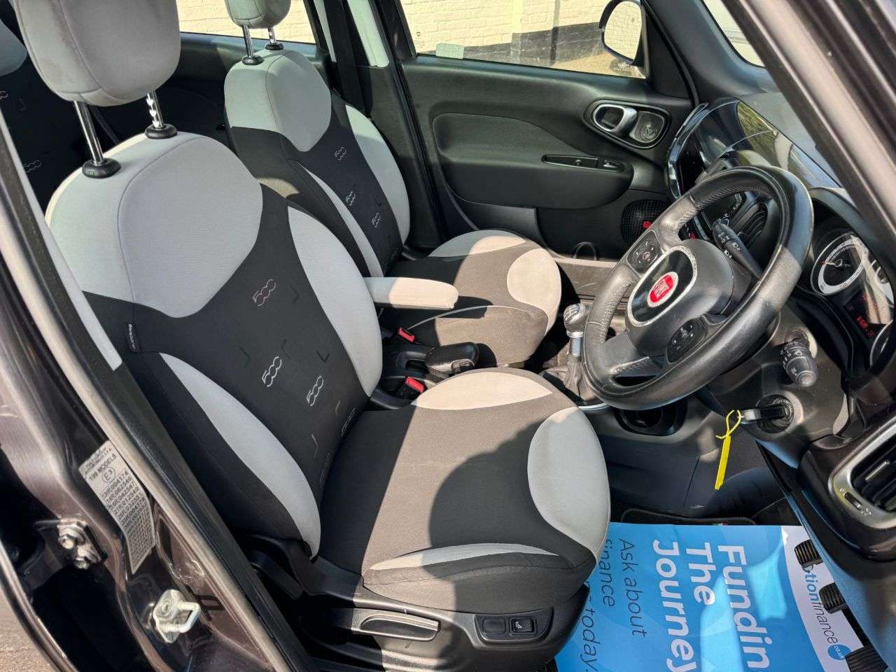 2013 FIAT 500L 2013 FIAT 500L