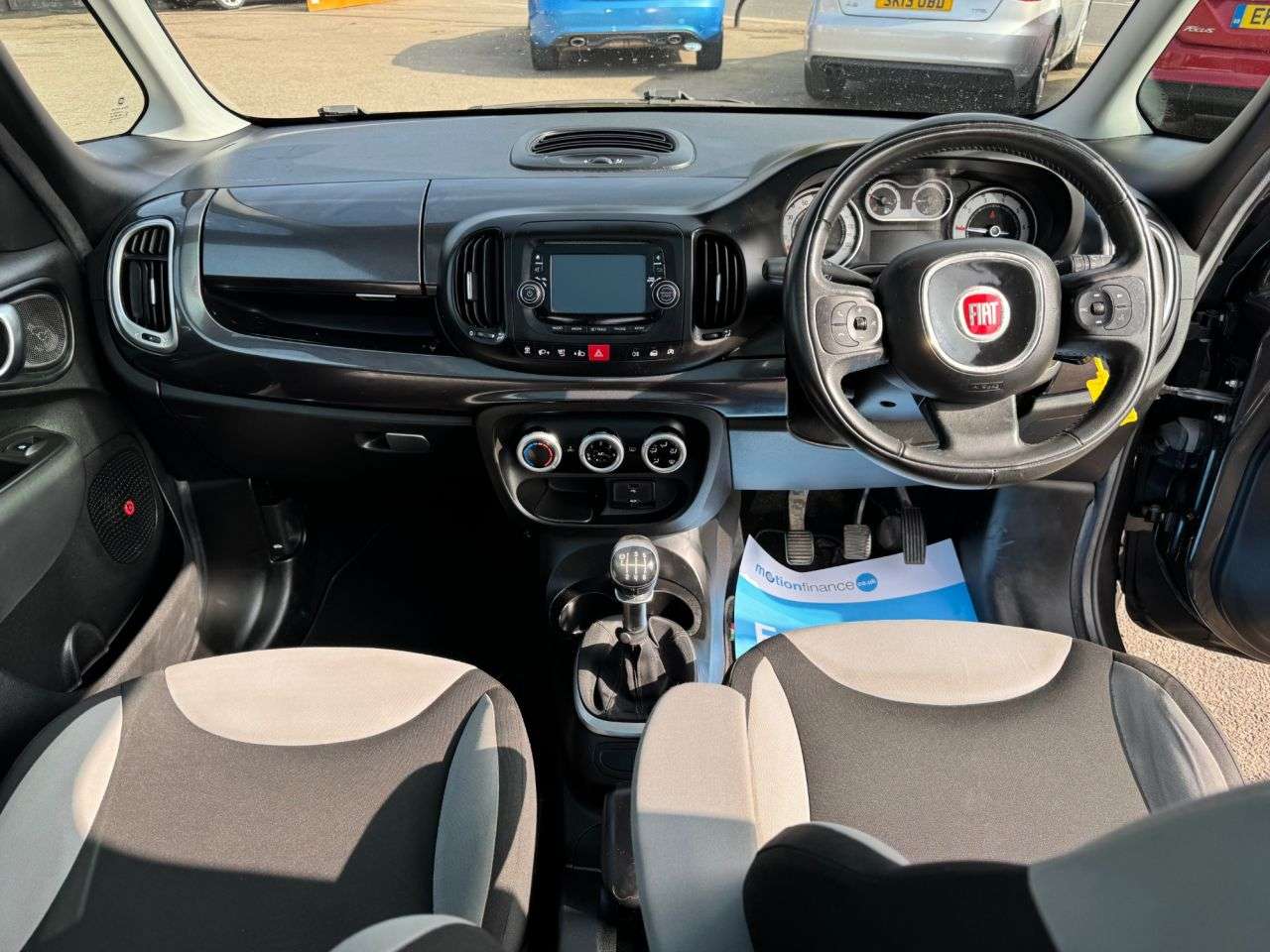 2013 FIAT 500L 2013 FIAT 500L
