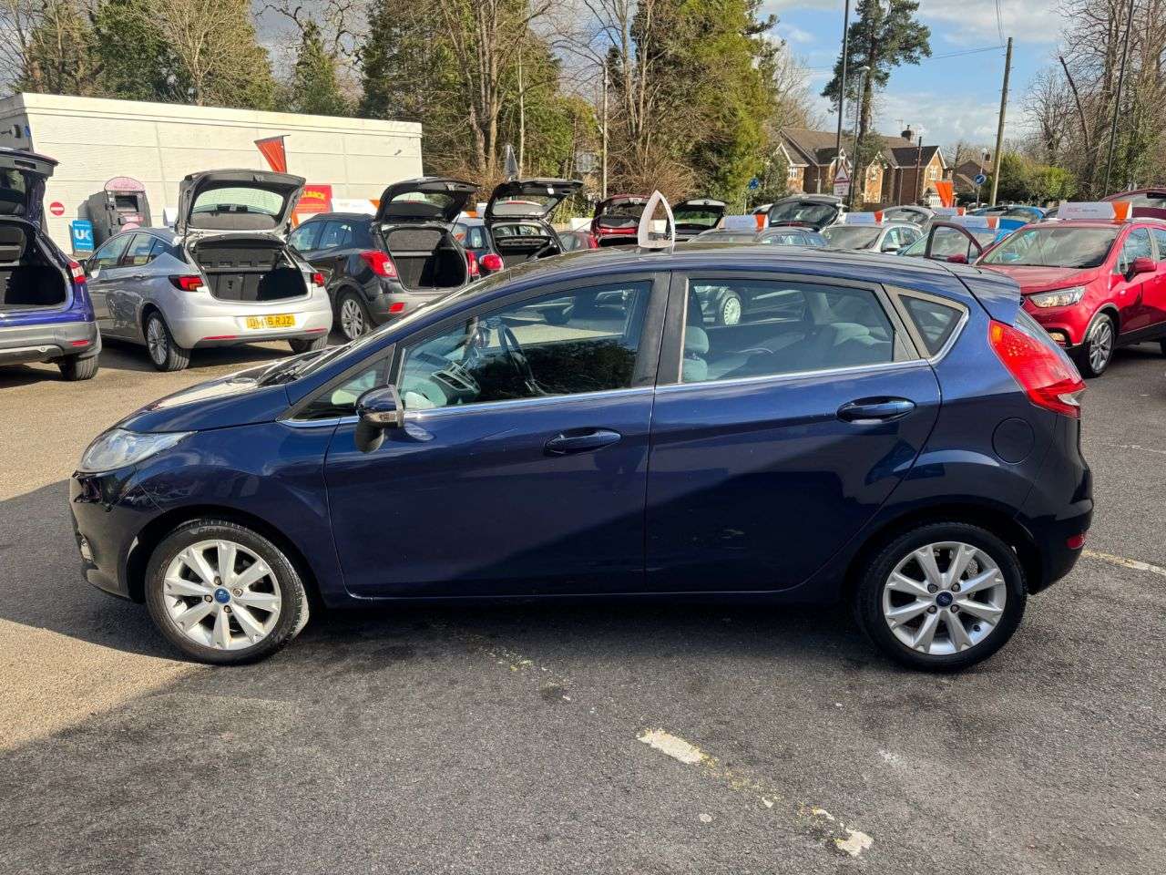 2011 FORD FIESTA 2011 FORD FIESTA
