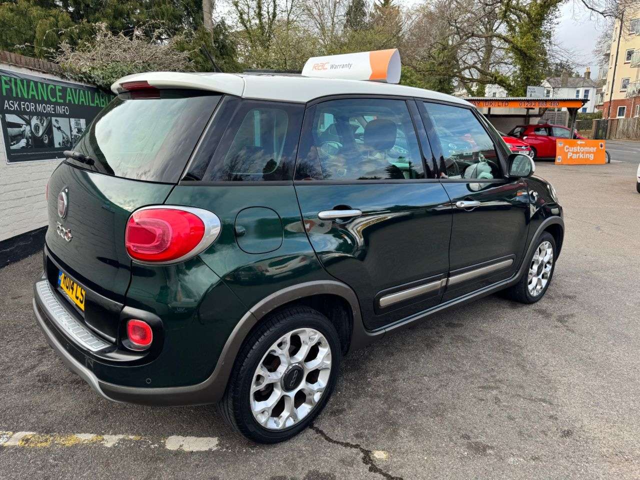 2014 FIAT 500L 2014 FIAT 500L