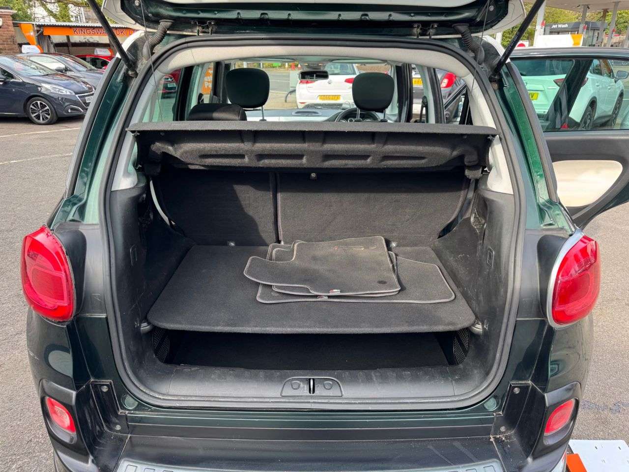 2014 FIAT 500L 2014 FIAT 500L