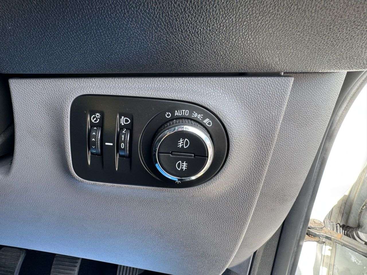 2017 VAUXHALL CORSA 2017 VAUXHALL CORSA