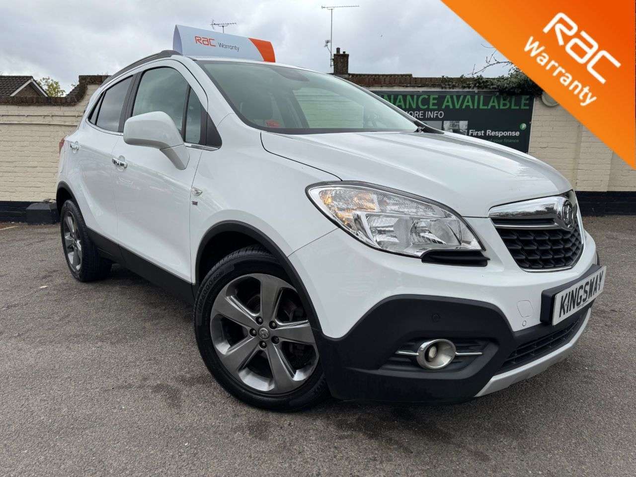 A 2014 VAUXHALL MOKKA 1.6 SE SUV 5dr Petrol Manual 2WD Euro 5 (s/s) (115 ps) A 2014 VAUXHALL MOKKA 1.6 SE SUV 5dr Petrol Manual 2WD Euro 5 (s/s) (115 ps)