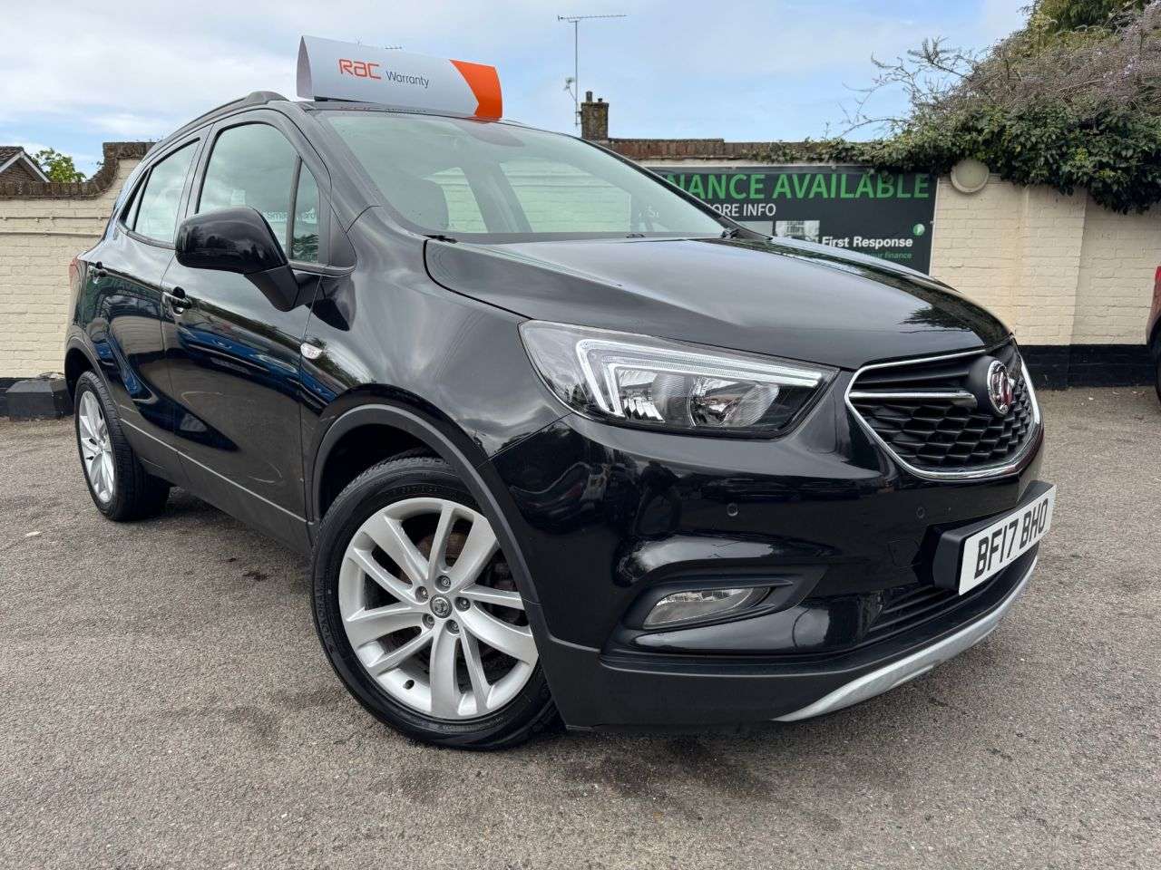A 2017 VAUXHALL MOKKA X 1.6i Active SUV 5dr Petrol Manual Euro 6 (s/s) (115 ps) 6 MONTHS RAC WARRAN A 2017 VAUXHALL MOKKA X 1.6i Active SUV 5dr Petrol Manual Euro 6 (s/s) (115 ps) 6 MONTHS RAC WARRAN