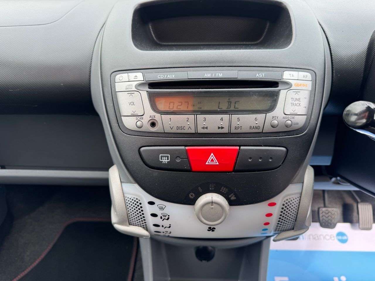 2010 PEUGEOT 107 2010 PEUGEOT 107