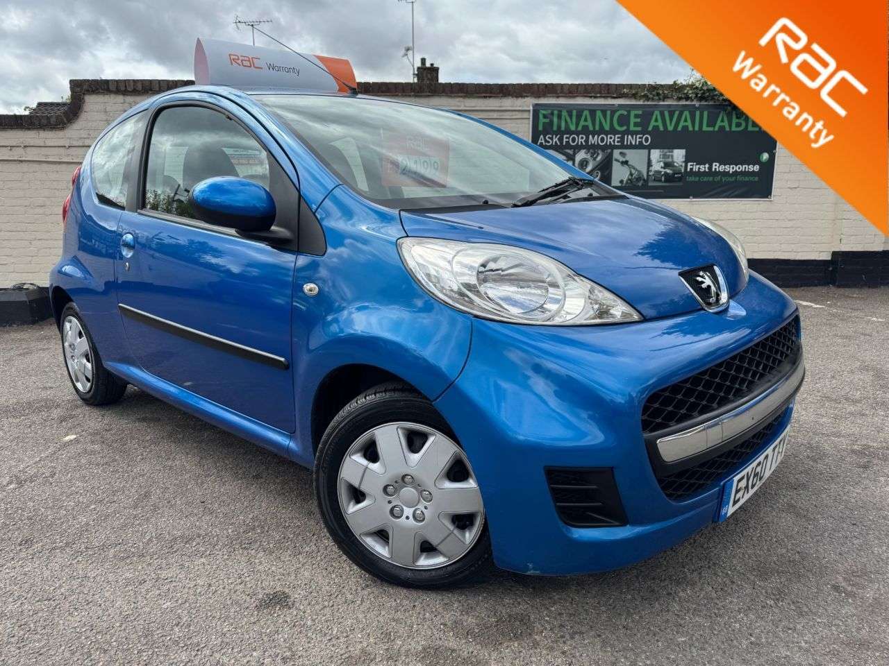 A 2010 PEUGEOT 107 1.0 12V Urban Hatchback 3dr Petrol Manual Euro 4 (68 ps) A 2010 PEUGEOT 107 1.0 12V Urban Hatchback 3dr Petrol Manual Euro 4 (68 ps)