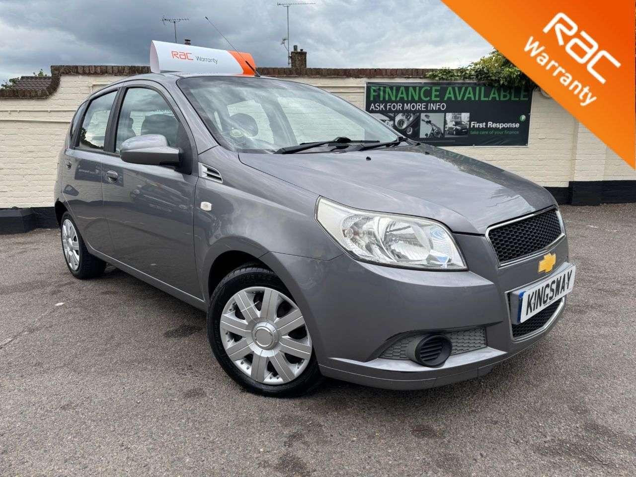 A 2009 CHEVROLET AVEO 1.2 LS Hatchback 5dr Petrol Manual Euro 4 (83 bhp) 6 MONTHS RAC WARRANTY IN A 2009 CHEVROLET AVEO 1.2 LS Hatchback 5dr Petrol Manual Euro 4 (83 bhp) 6 MONTHS RAC WARRANTY IN