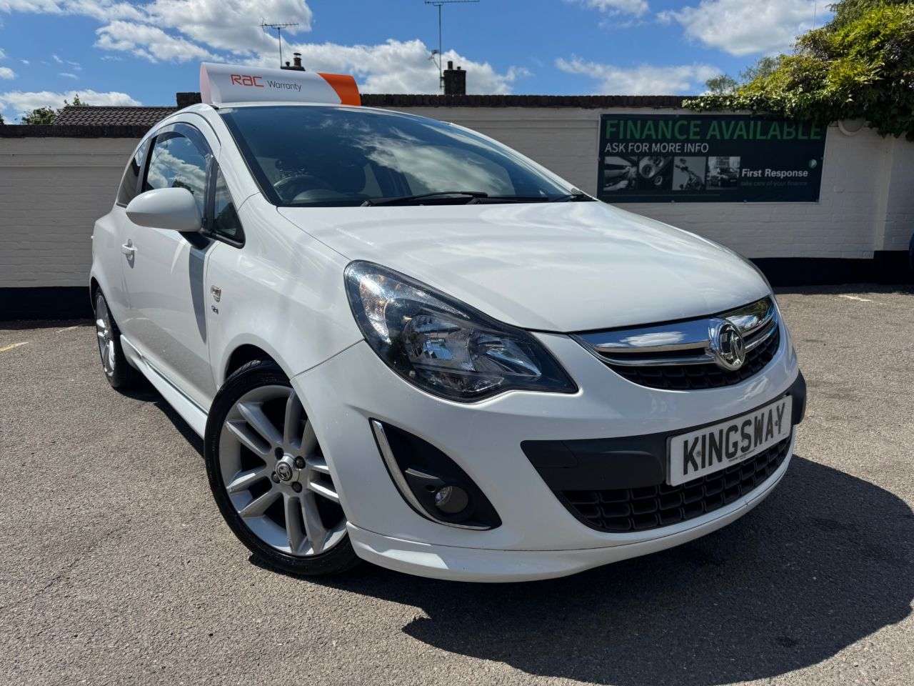 A 2012 VAUXHALL CORSA 1.4 16V SRi Hatchback 3dr Petrol Manual Euro 5 (100 ps) 6 MONTHS RAC WARRAN A 2012 VAUXHALL CORSA 1.4 16V SRi Hatchback 3dr Petrol Manual Euro 5 (100 ps) 6 MONTHS RAC WARRAN