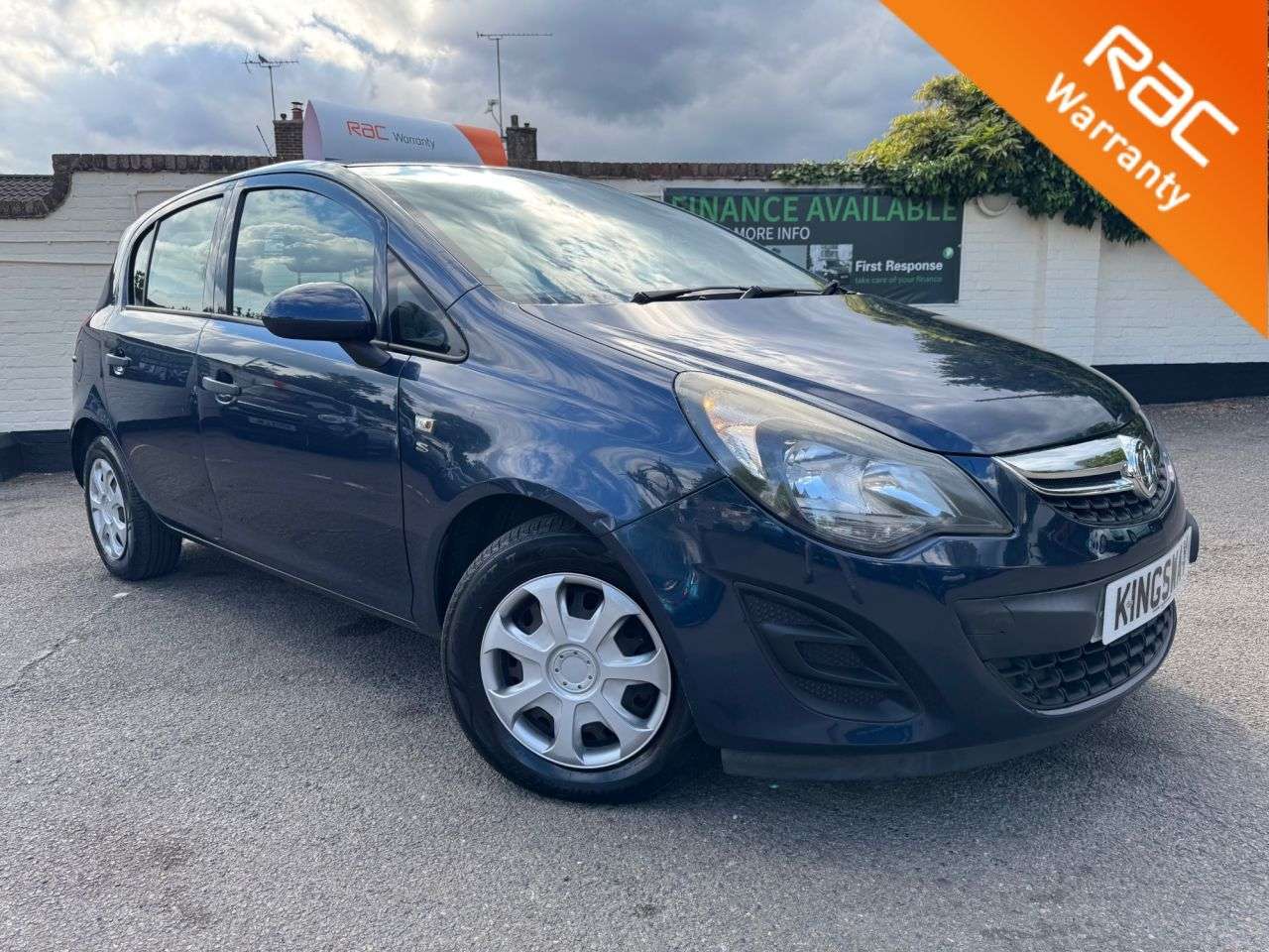 A 2013 VAUXHALL CORSA 1.2i ecoFLEX 16V S Hatchback 5dr Petrol Manual Euro 5 (s/s) (A/C) (85 ps) 6 A 2013 VAUXHALL CORSA 1.2i ecoFLEX 16V S Hatchback 5dr Petrol Manual Euro 5 (s/s) (A/C) (85 ps) 6