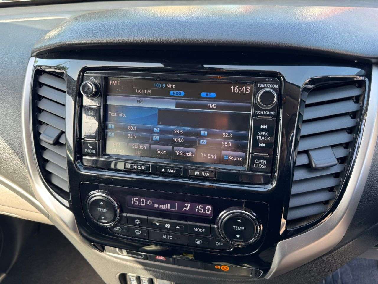2017 MITSUBISHI L200 2017 MITSUBISHI L200
