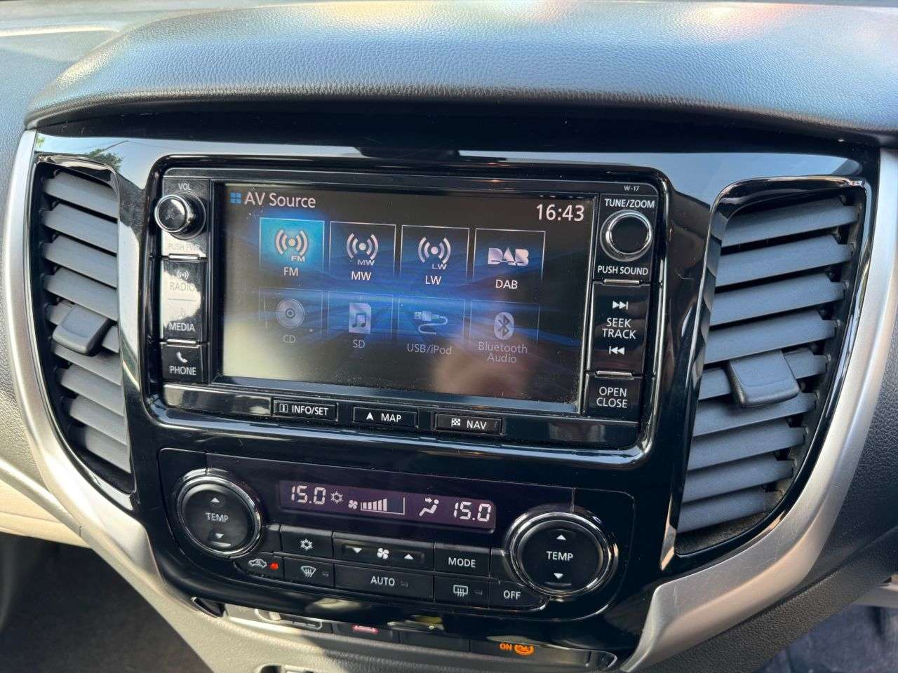 2017 MITSUBISHI L200 2017 MITSUBISHI L200