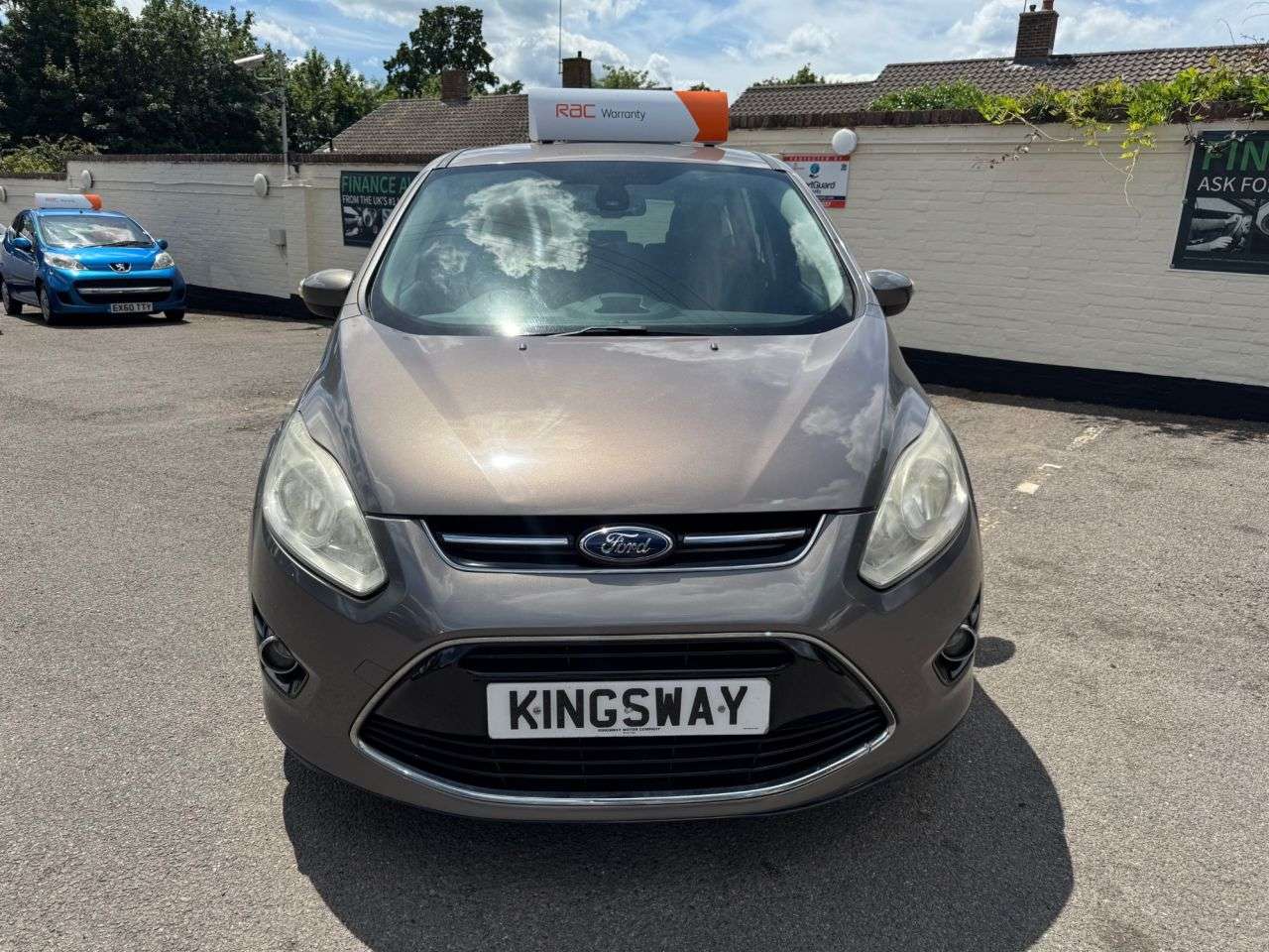 A 2011 FORD C-MAX 1.6 TDCi Titanium MPV 5dr Diesel Manual Euro 5 (115 ps) A 2011 FORD C-MAX 1.6 TDCi Titanium MPV 5dr Diesel Manual Euro 5 (115 ps)