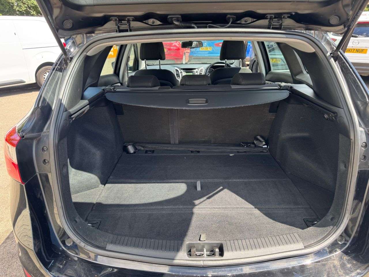 2015 HYUNDAI I30 2015 HYUNDAI I30
