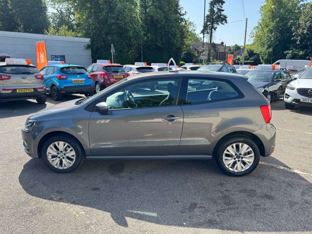 2015 VOLKSWAGEN POLO 2015 VOLKSWAGEN POLO