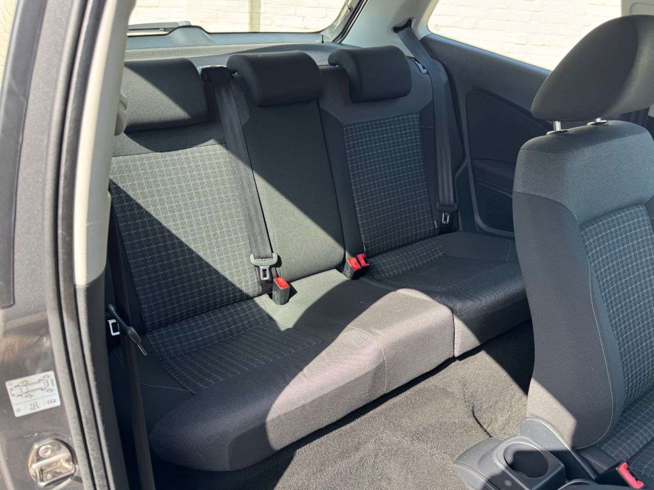 2015 VOLKSWAGEN POLO 2015 VOLKSWAGEN POLO